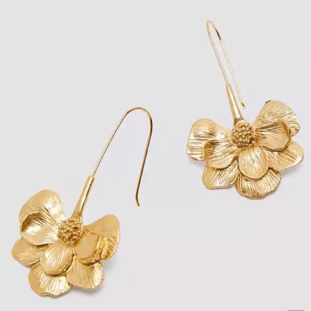 Zara Zinnia Flower Boho Gold Dangle Big Long Drop Earrings - Picture 9 of 15